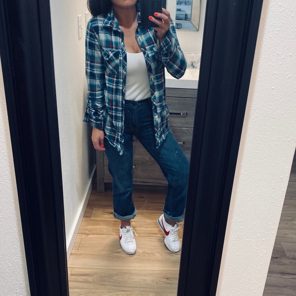 Two Flannel button down shirts - Picture 2 of 3